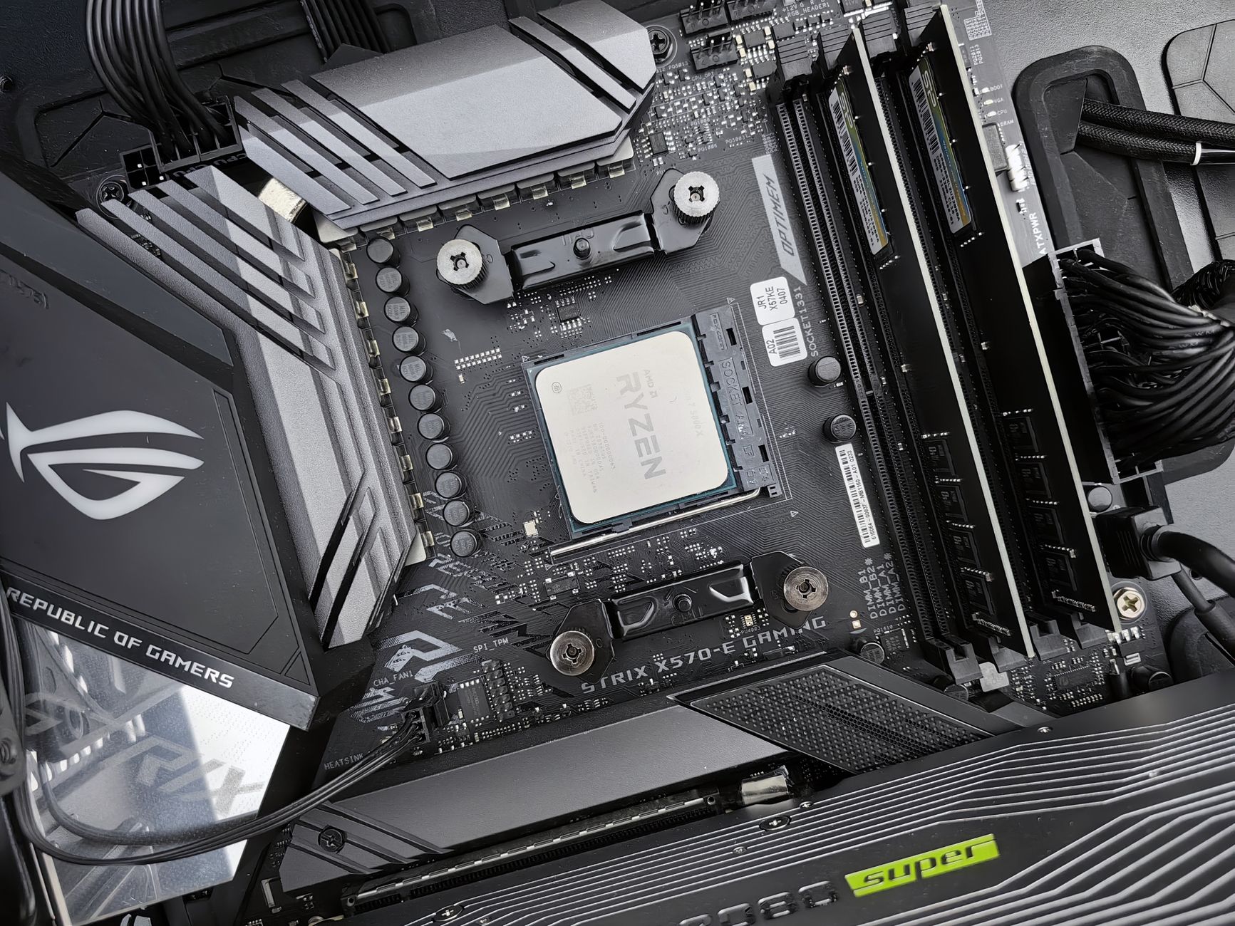 AMD Ryzen 9 9950X3D